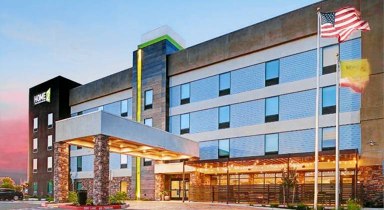 Home2 Suites by Hilton Tracy — photo 2