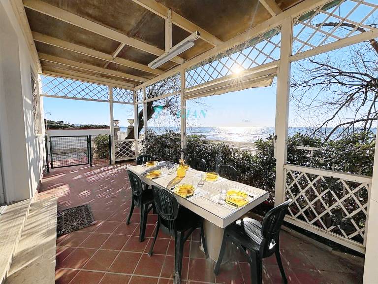 Child-friendly pleasant rental apartment with patio, yard & barbeque | Close to the beach | Pet-friendly — photo 5