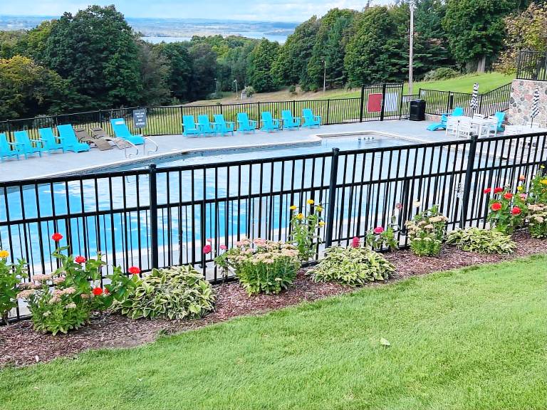Northern Michigan Getaway Pool Pass Golf Ski