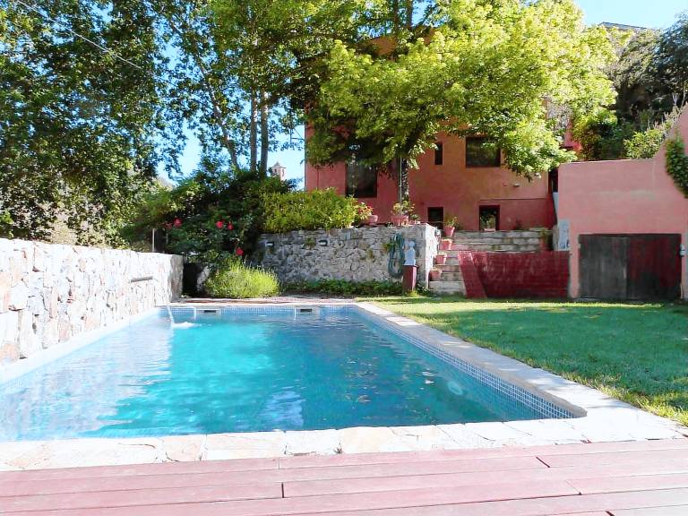 Villa Falset