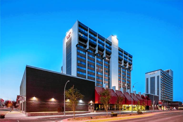 Ramada Plaza by Wyndham Regina Downtown in Regina, SK