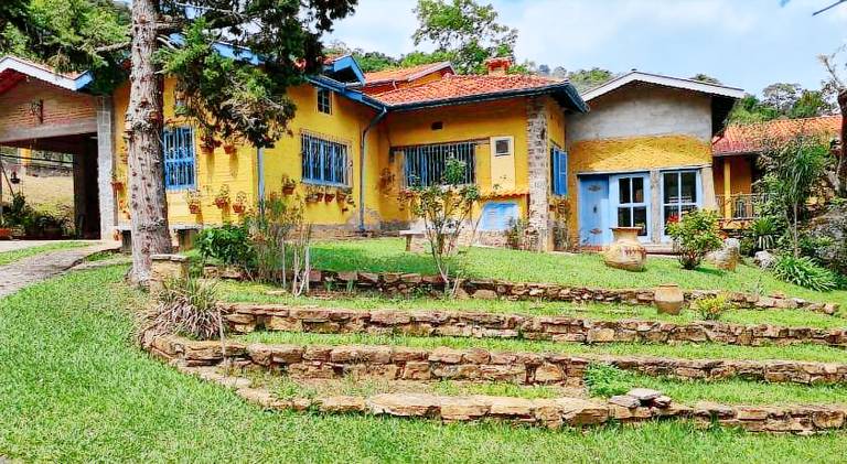House with jacuzzi & pool — photo 5