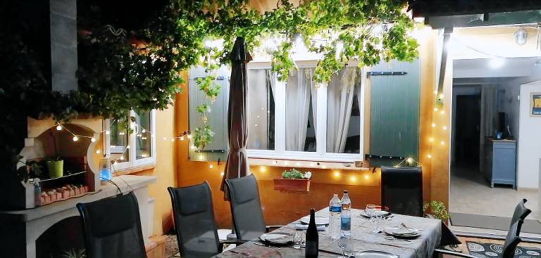 Gite with garden, terrace & private pool — photo 2