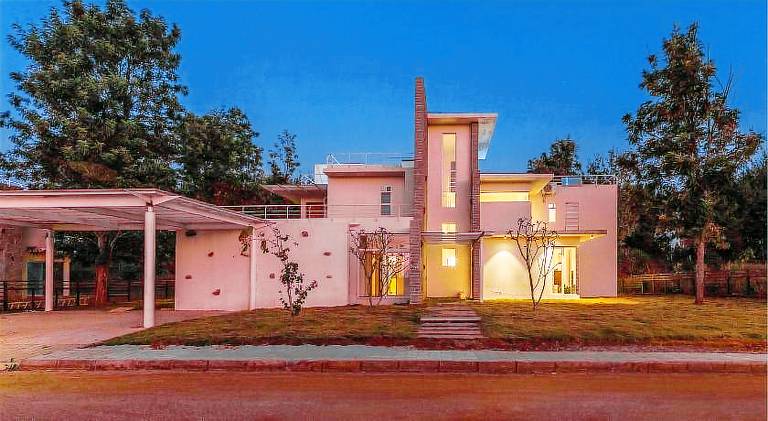 Fully equipped ample villa with terrace, yard & grill | Pets allowed — photo 5