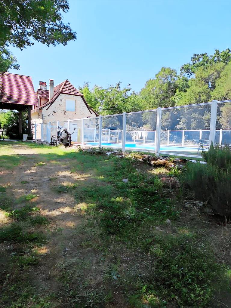 Children-friendly nice vacation home with grill, patio & pool | Garden view | Pets allowed — photo 4