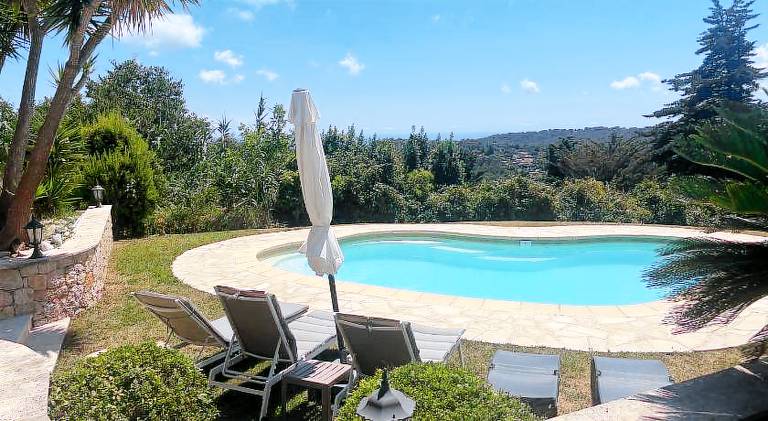 Villa with pool in Vence