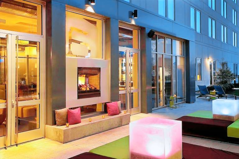 Aloft Chesapeake