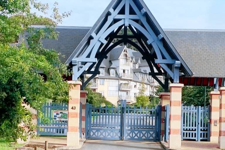 Studio Saint-Arnoult