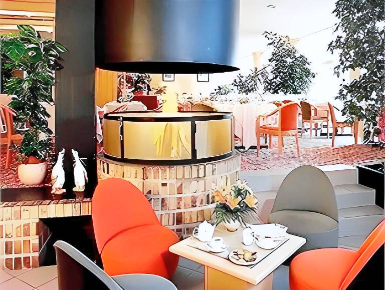 Brit Hotel Rouen Sud Val De Reuil — photo 3