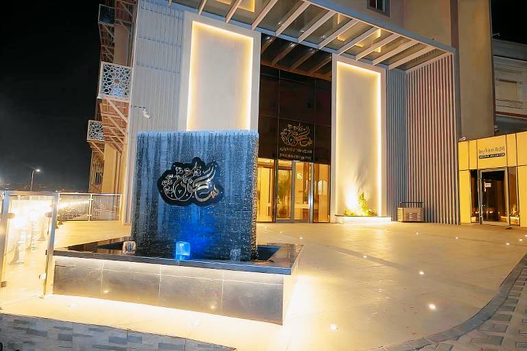 Sakura City Hotel