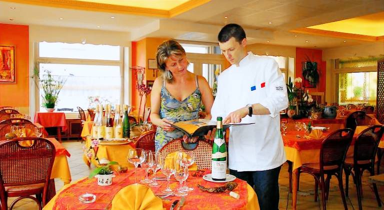 Logis Hotel - Restaurant Aux Bruyeres — photo 4