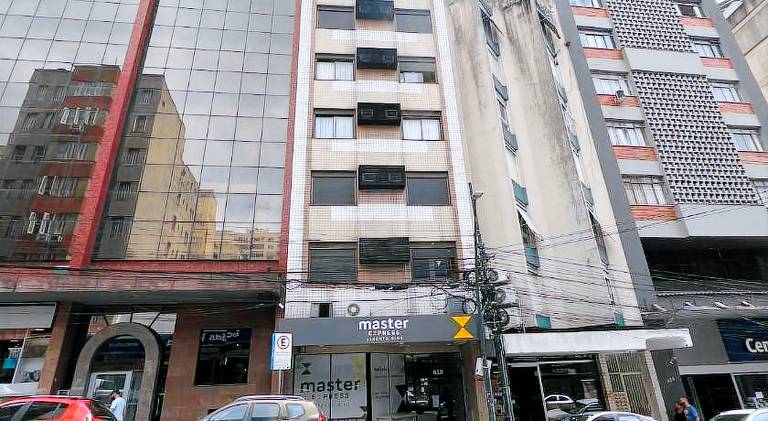 Master Express Alberto Bins - 200 metros do Hospital Santa Casa — photo 5