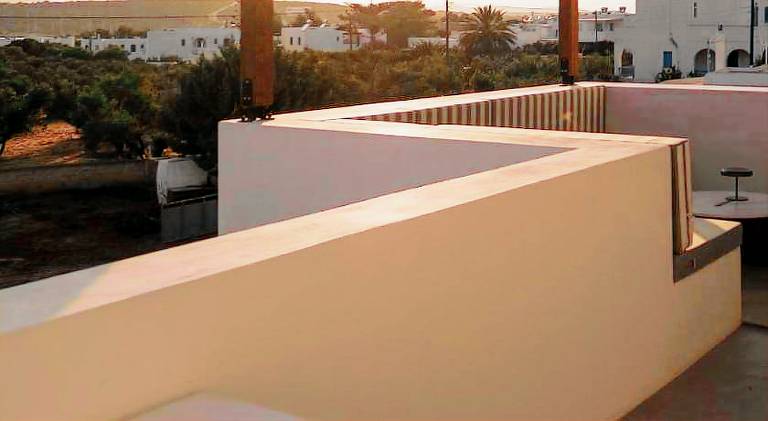 Nice vacation home with garden, jacuzzi & terrace | Beach nearby | Perfect for remote work | Dogs allowed in Paros