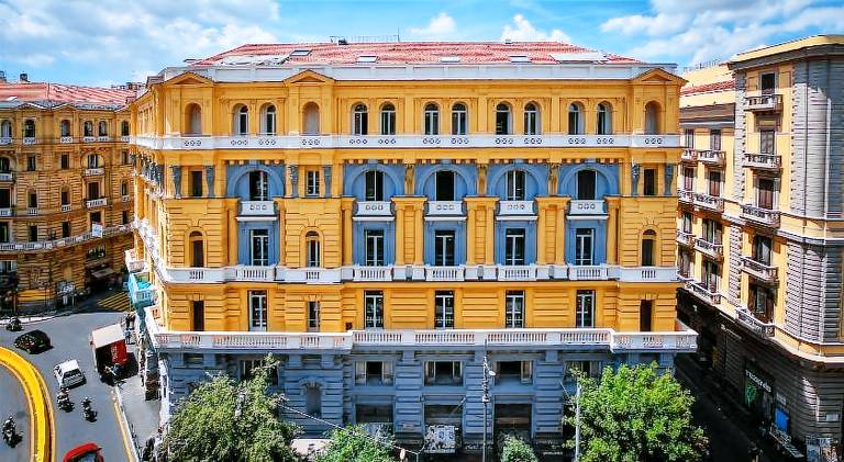 Vacation home with terrace | Near Naples Cathedral — photo 5