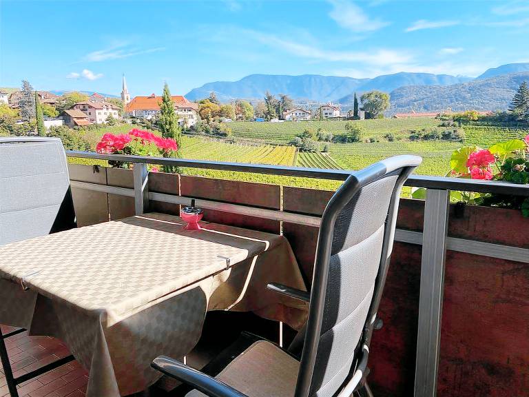 Ferienwohnung in Kaltern, Kaltern an der Weinstraße für max. 2 Gäste