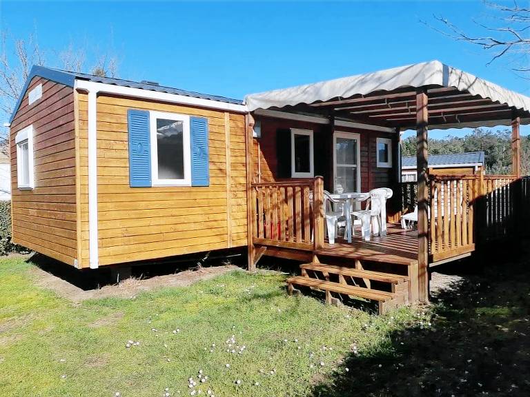 Family-oriented camping with hot tub, sauna & heated pool | Dogs allowed — photo 3