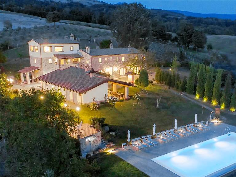 House with pool in Bibbiena