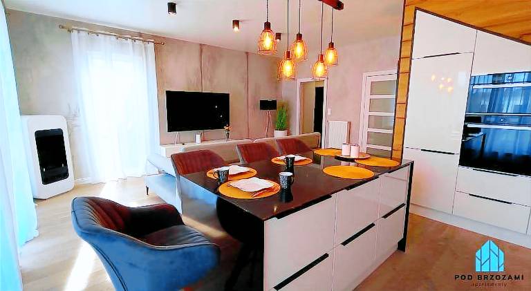 Holiday apartment with patio, garden & private pool — photo 3