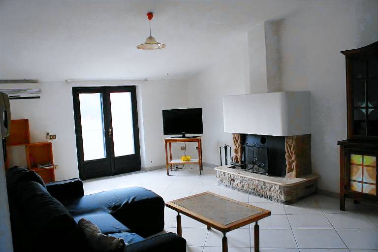 Family-oriented holiday apartment with terrace | Dogs allowed — photo 3