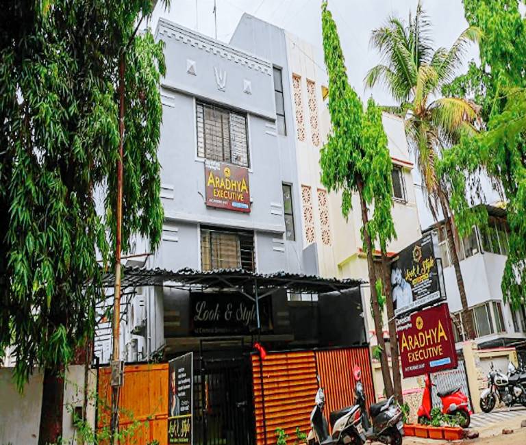 Aradhya Executive Koregoan Park