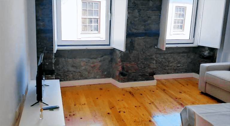 Rental apartment | Close to Monastery of Santa Cruz | Pet-friendly in Coimbra