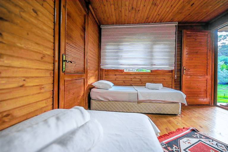 Bungalow with yard | Good for workation — photo 2