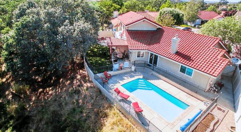 Lovely vacation home with pool | Pets are welcome in Paso Robles, CA