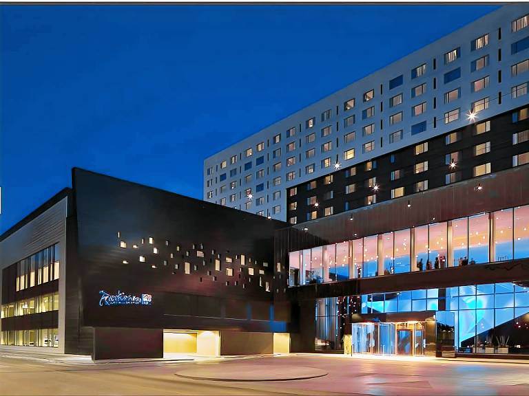 Radisson Blu Mall of America in Bloomington, MN
