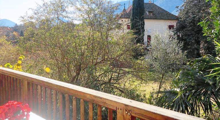 Holiday apartment with terrace — photo 3