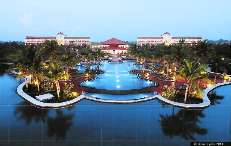 Resort  Manjakuppam