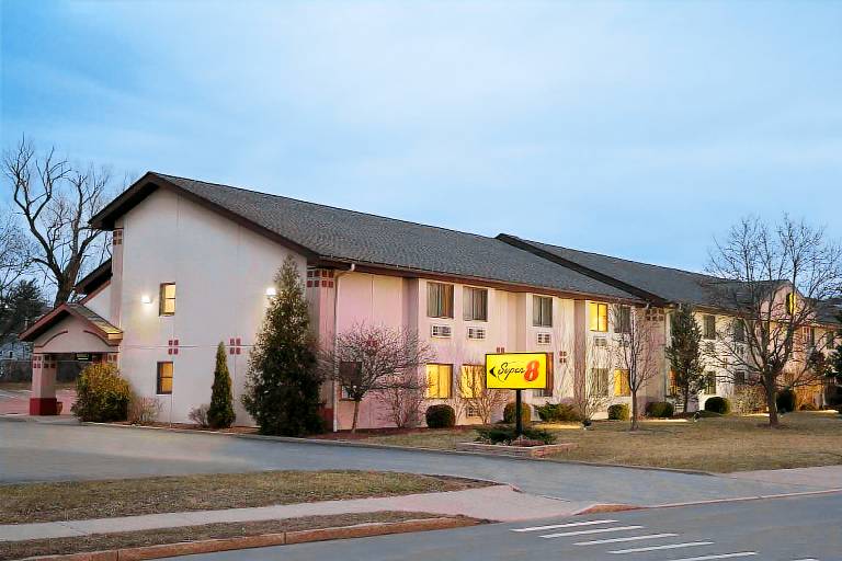 Super 8 By Wyndham Ithaca in Ithaca, NY
