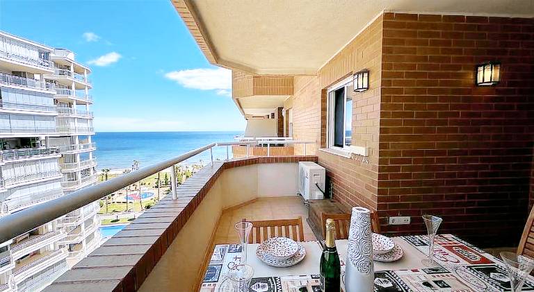 Holiday apartment with pool — photo 4