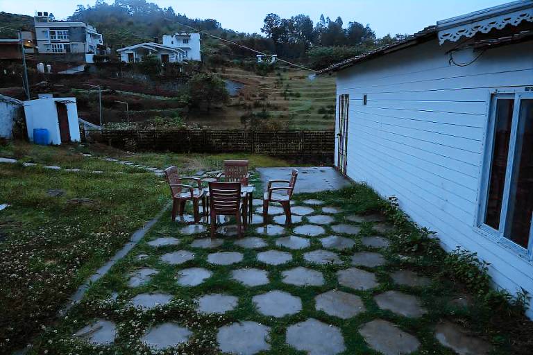 Vacation home with yard | Good for workation — photo 4