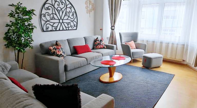 Apartment with 2 rooms for 5 persons — photo 2
