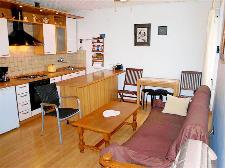 Holiday apartment with 2 rooms for 4 persons — photo 5