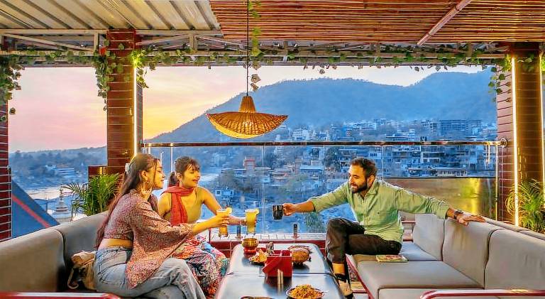 The Hosteller Rishikesh, Ganges — photo 3
