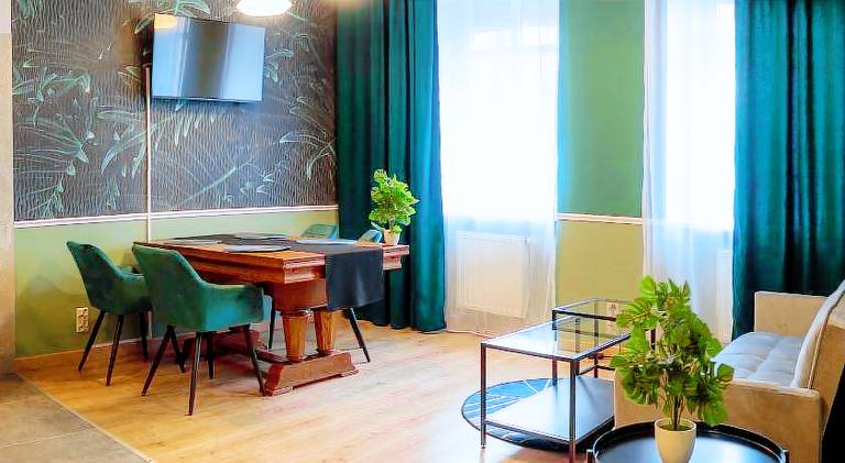 Punkt - Apartament z jacuzzi w centrum Gliwic — photo 2