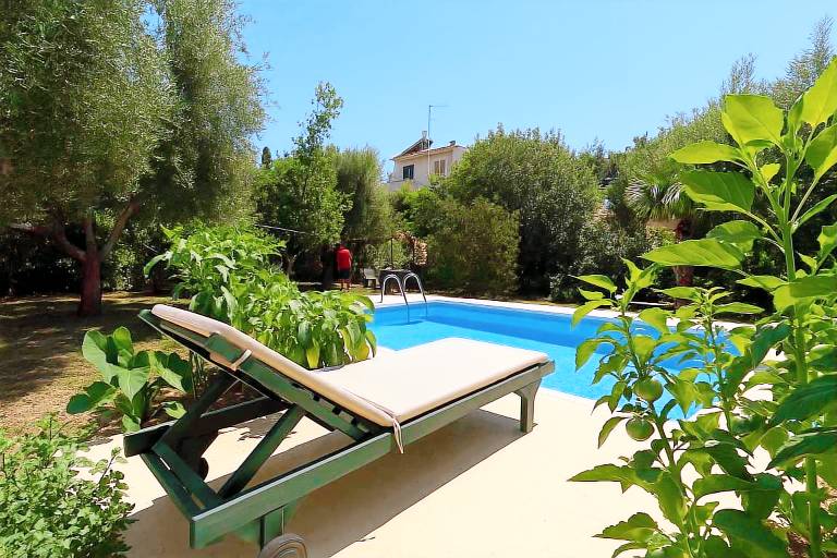 Sofiana s Garden Retreat w Private Pool — photo 2