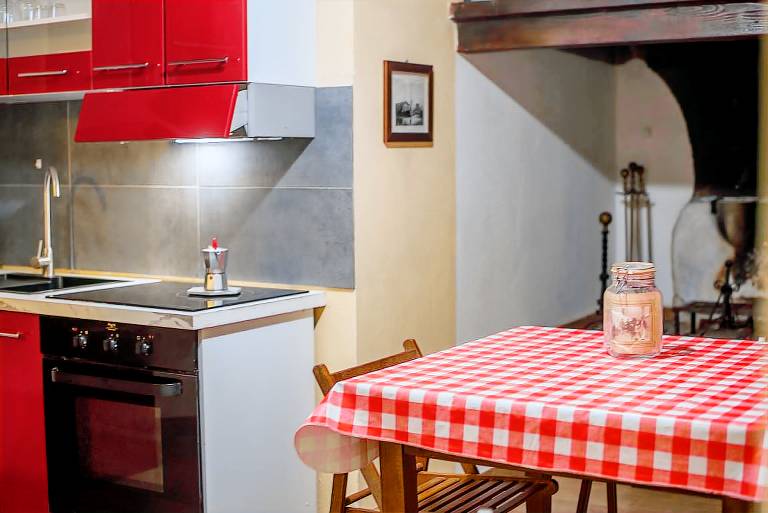 Charming apartment with fast internet & pool | Good for workation | Pet-friendly — photo 3