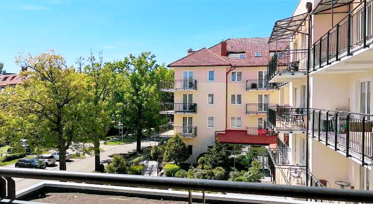 Holiday apartment with jacuzzi & pool — photo 5