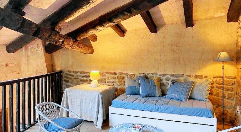 Chalet with terrace, garden & private pool | Suitable for remote work | Dogs allowed — photo 2