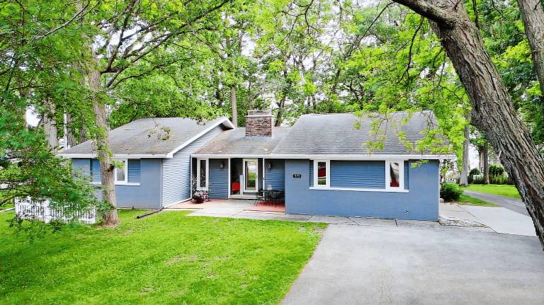 House  Green Lake