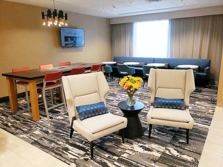 Simple Suites — photo 4