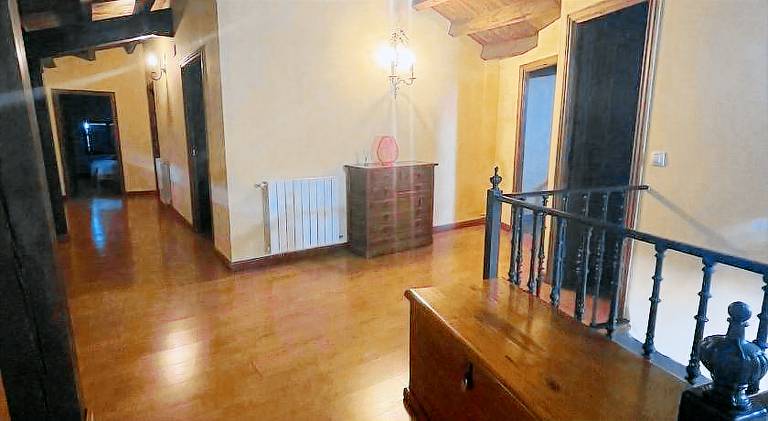 House with 5 rooms for 10 persons — photo 4