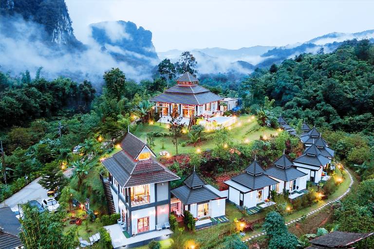 Lodge  Khlong Sok