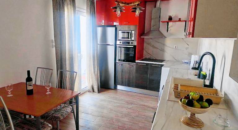 Holiday apartment with 2 rooms for 5 persons — photo 4