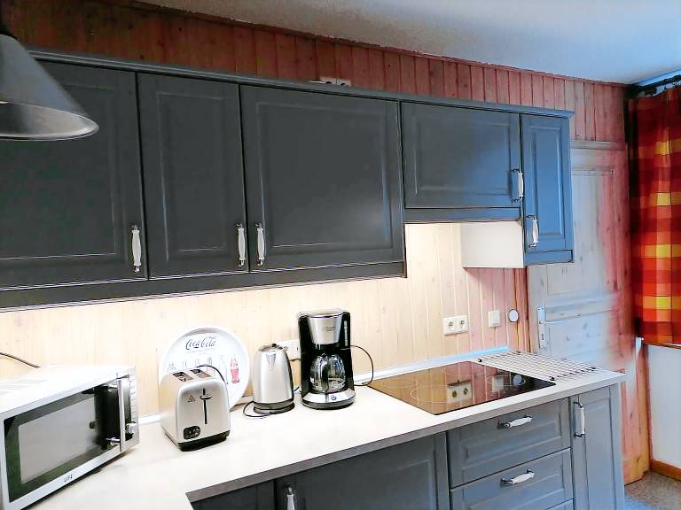 Gemütliches Ferienhaus inmitten von Wiesen und Wäldern — photo 5