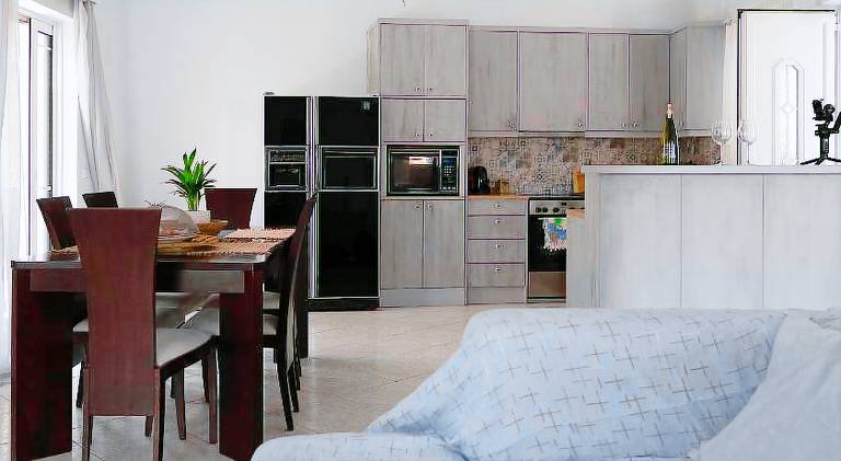 Apartment with yard & terrace | Pets allowed — photo 4
