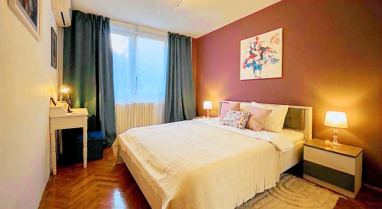 Vintage charm by Republic Square - French balcony in Belgrade