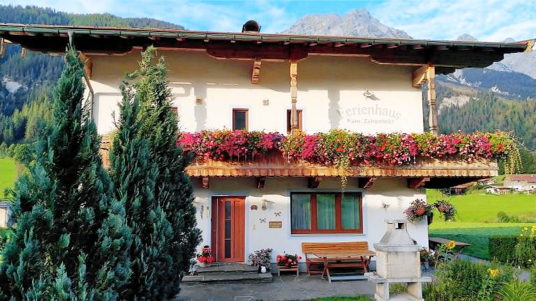 Ferienwohnung Hütten